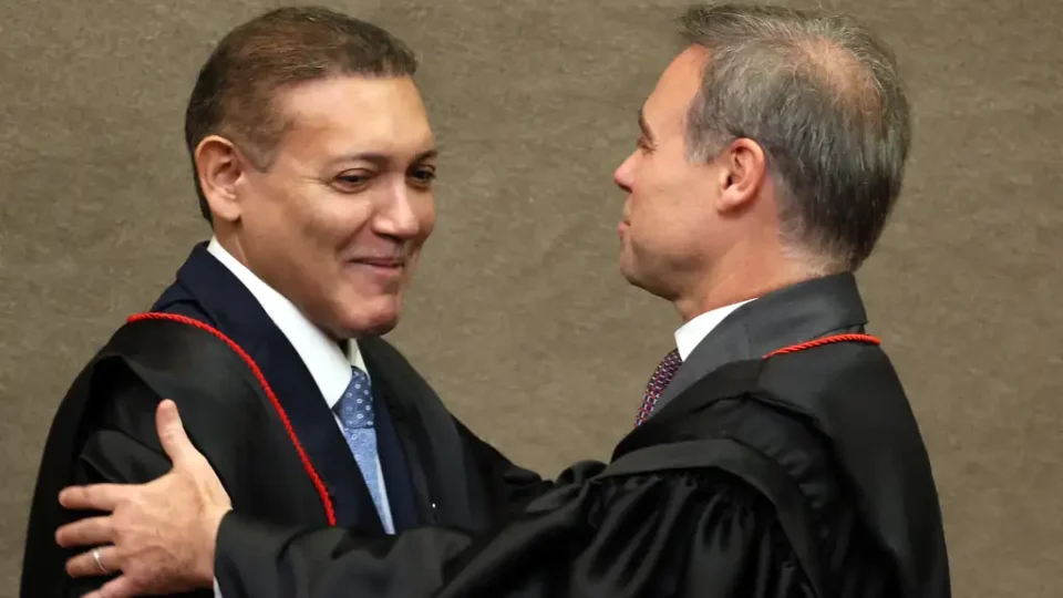 PF apontou R$ 8,5 bilhões em precatórios, mas investigação conduzida por Mendonça focou mensagens sobre Moraes