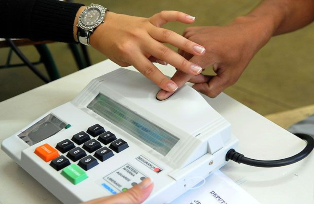 Eleições 2026: biometria é obrigatória para votar?