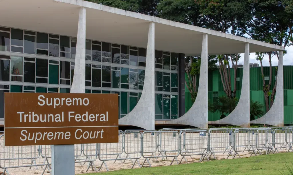 STF faz nesta manhã sessão que analisará conversas de Moraes e Vorcaro