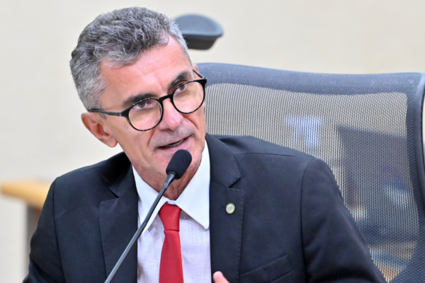 Francisco aposta em crescimento e projeta ampliação da bancada na AL