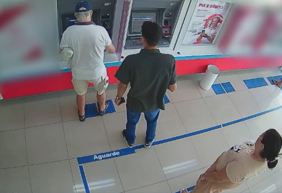 Polícia prende irmãos suspeitos de furtar R$ 42 mil de turista em Natal