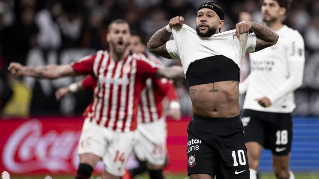 Com drama no fim, Corinthians é eliminado da Libertadores pelo Estudiantes