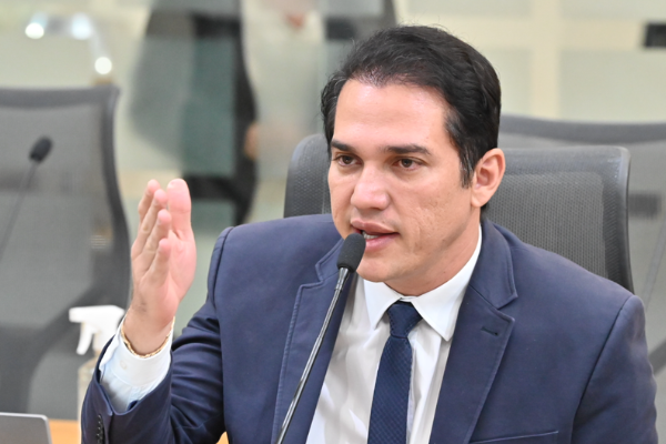 “Nunca saí da base política de Fátima”, afirma Kleber após a vitória de Cadu