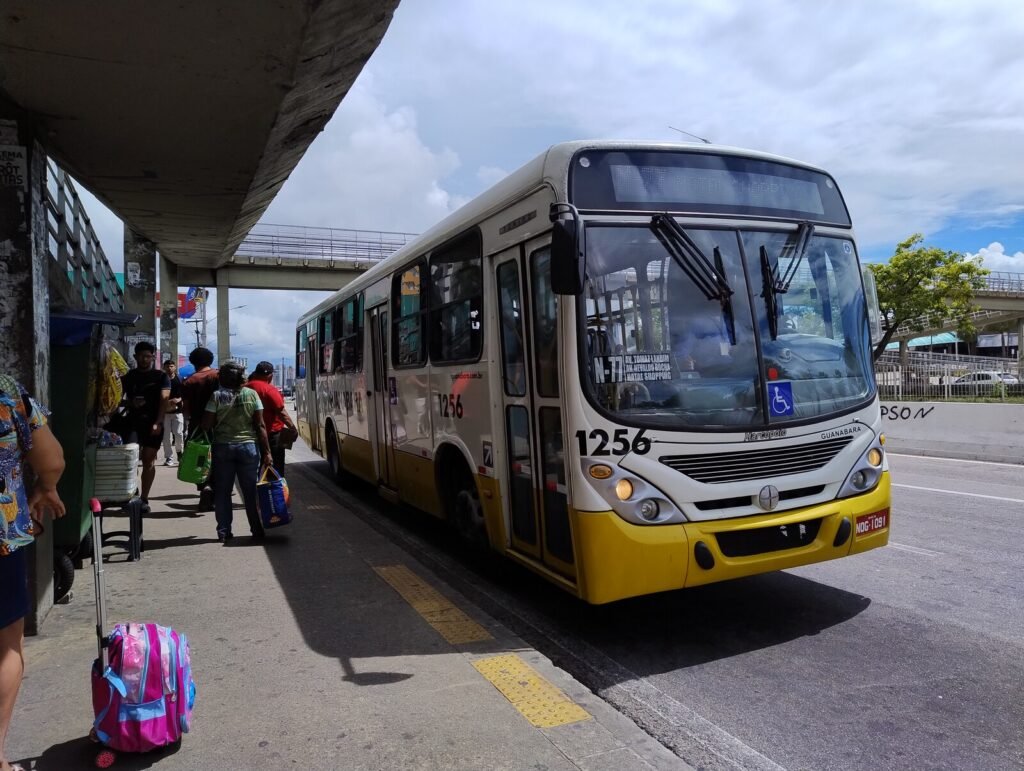 Natal terá reforço de ônibus nos dias de aplicação do Enem 2026